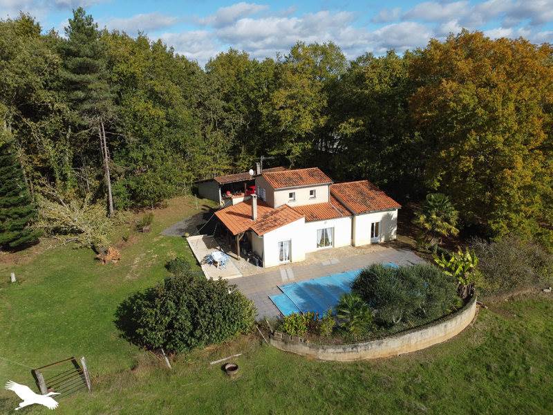 Vente Maison SANILHAC - 6 pièces -154 m² - (24380)