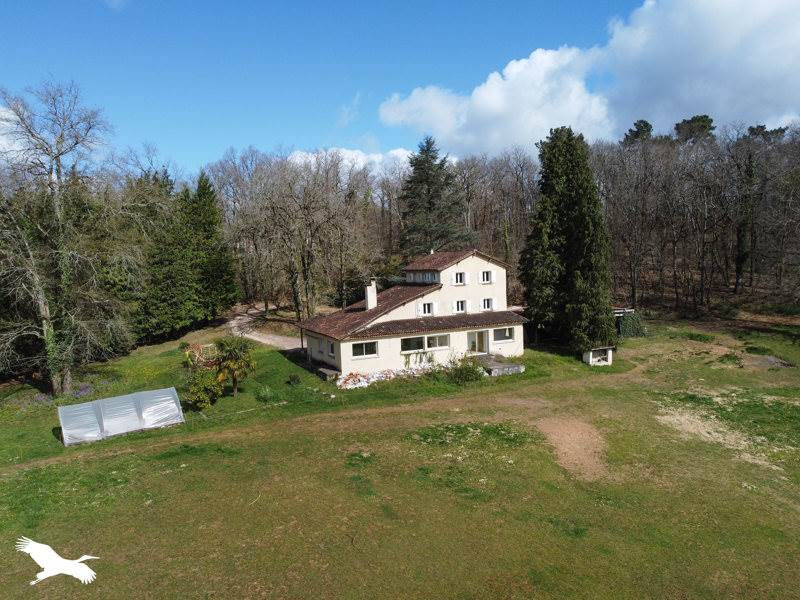 Vente Maison VAL DE LOUYRE ET CAUDEAU - 7 pièces -305 m² - (24380)