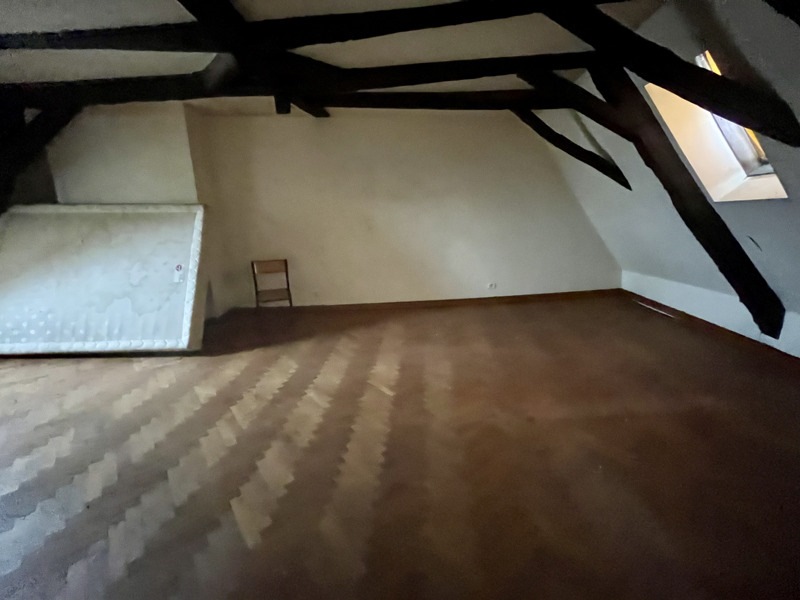 Vente Maison LA DOUZE - 4 pièces -163 m² - (24330)