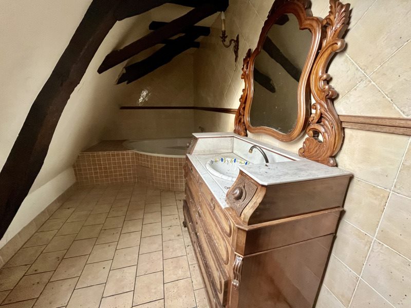 Vente Maison LA DOUZE - 4 pièces -163 m² - (24330)