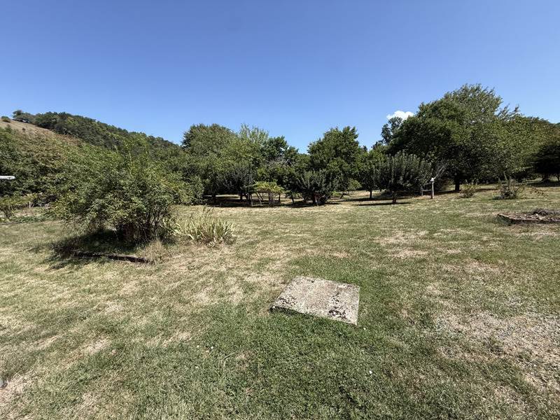 Vente Maison Salon - 4 pièces -111 m² - (24380)