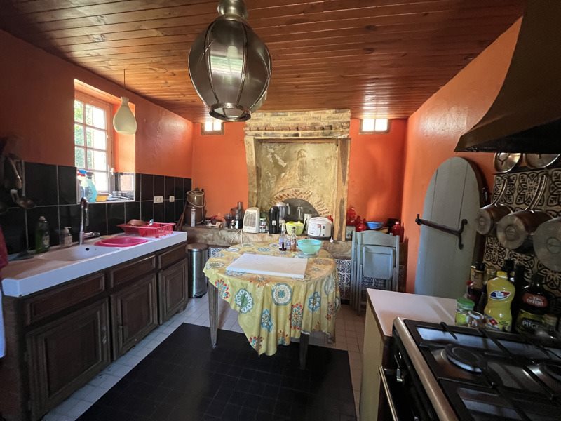 Vente Maison Salon - 4 pièces -111 m² - (24380)