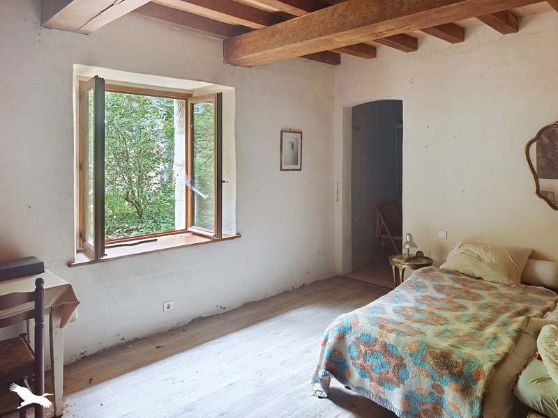 Vente Maison Veyrines-de-Vergt - 4 pièces -202 m² - (24380)
