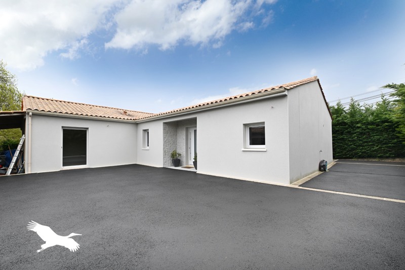 Vente Maison FLEAC - 8 pièces -168 m² - (16730)