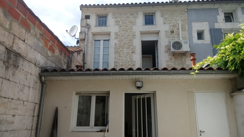 Vente Immeuble GOND PONTOUVRE - -  104 m² - (16160)