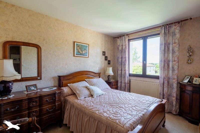 Vente Maison ST YRIEIX SUR CHARENTE - 6 pièces -146 m² - (16710)