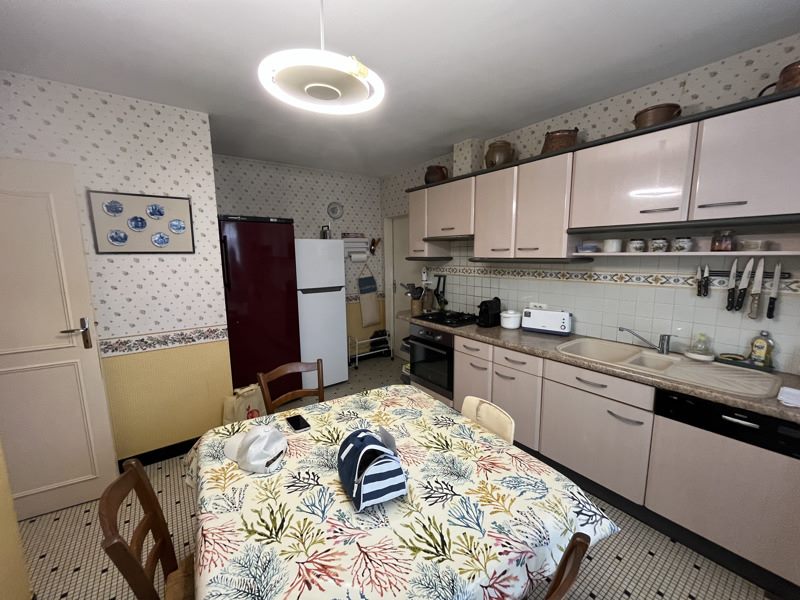 Vente Maison LINARS - 5 pièces -125 m² - (16730)
