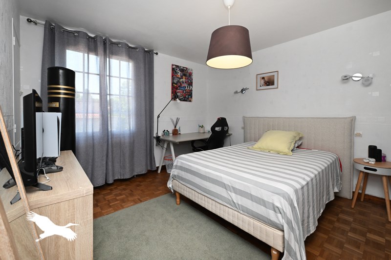 Vente Maison FLEAC - 6 pièces -197 m² - (16730)