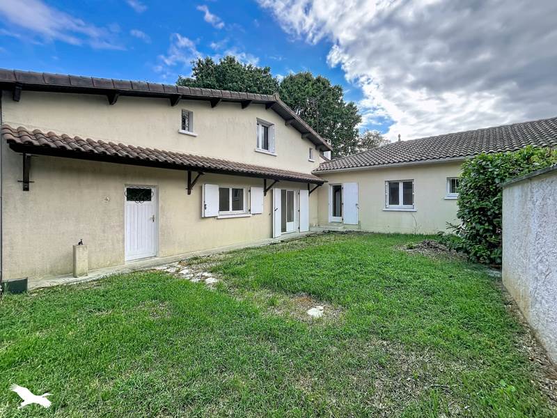 Vente Maison ST YRIEIX SUR CHARENTE - 5 pièces -160 m² - (16710)