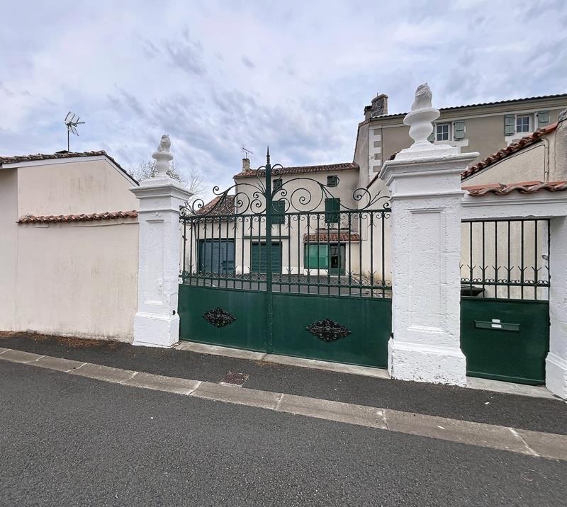 Vente Maison Anais - 3 pièces -83 m² - (16560)