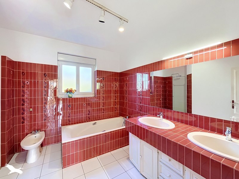 Vente Maison Gond-Pontouvre - 5 pièces -169 m² - (16160)
