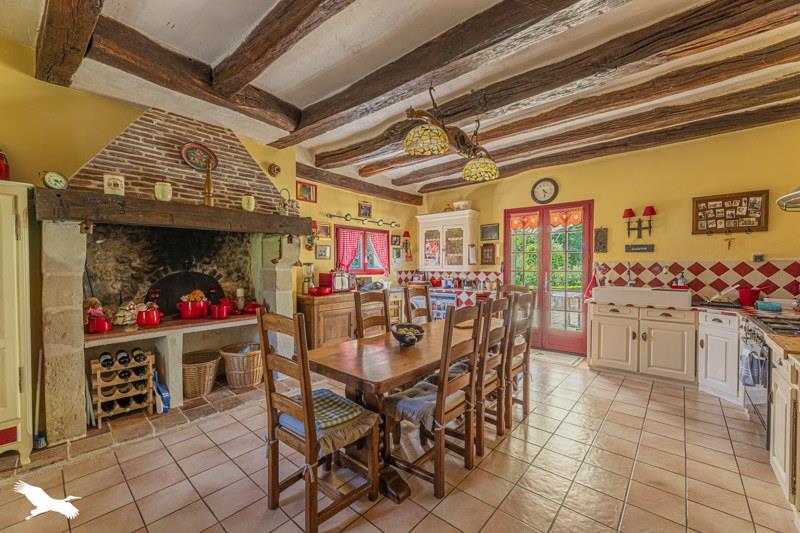 Vente Maison BEAUMONT LOUESTAULT - 4 pièces -145 m² - (37360)