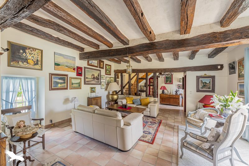 Vente Maison BEAUMONT LOUESTAULT - 4 pièces -145 m² - (37360)