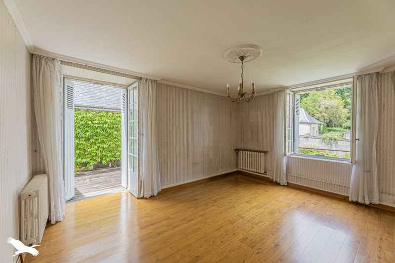 Vente Maison BEAUMONT LOUESTAULT - 6 pièces -196 m² - (37360)