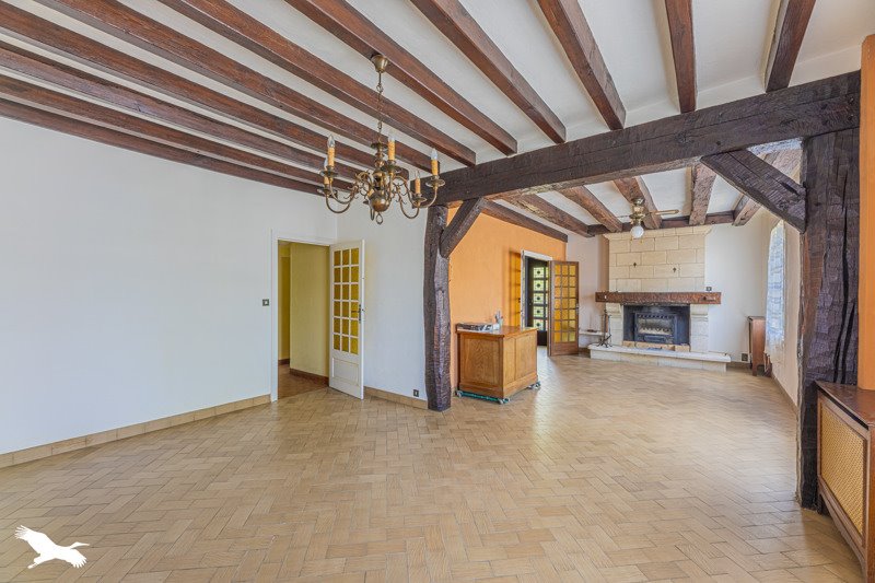 Vente Maison BEAUMONT LOUESTAULT - 6 pièces -196 m² - (37360)