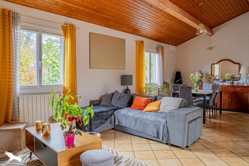 Vente Maison Sadirac - 6 pièces -140 m² - (33670)