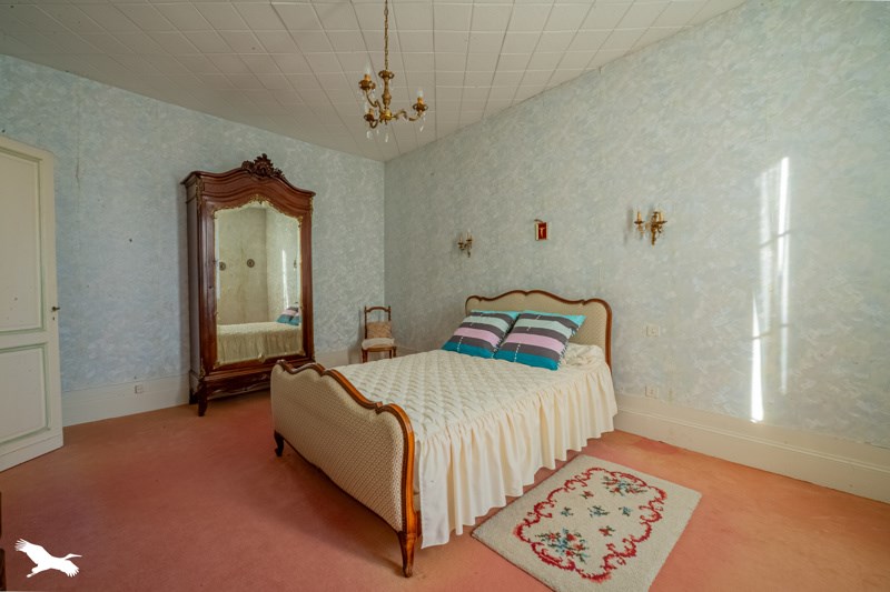Vente Maison CREON - 8 pièces -187 m² - (33670)