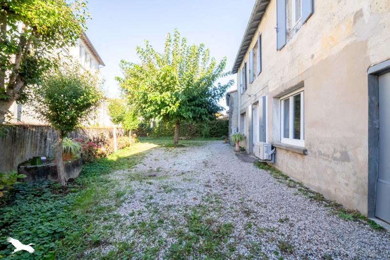 Vente Maison CREON 33670 8 pièces - 187 m²