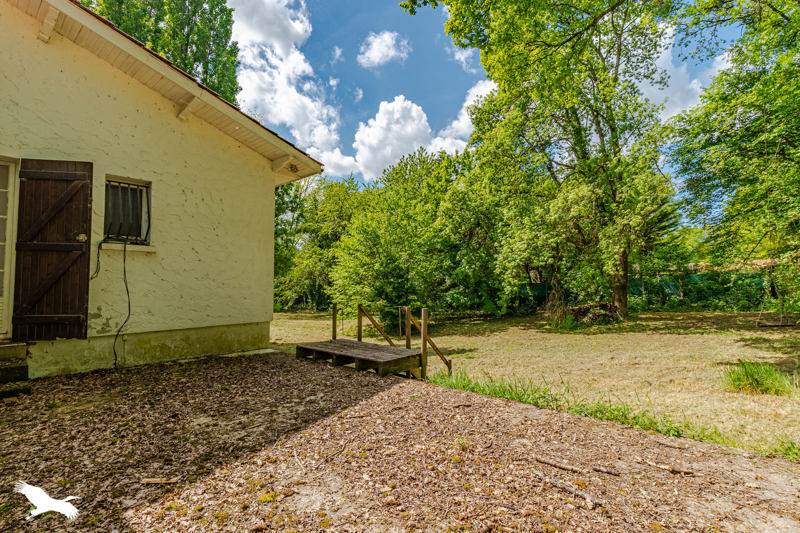 Vente Maison ST GENES DE LOMBAUD - 5 pièces -105 m² - (33670)