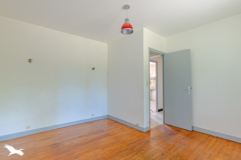 Vente Maison ST GENES DE LOMBAUD - 5 pièces -105 m² - (33670)