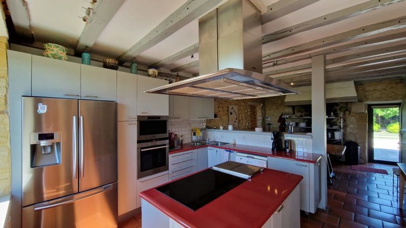 Vente Maison ST GENES DE LOMBAUD - 8 pièces -400 m² - (33670)
