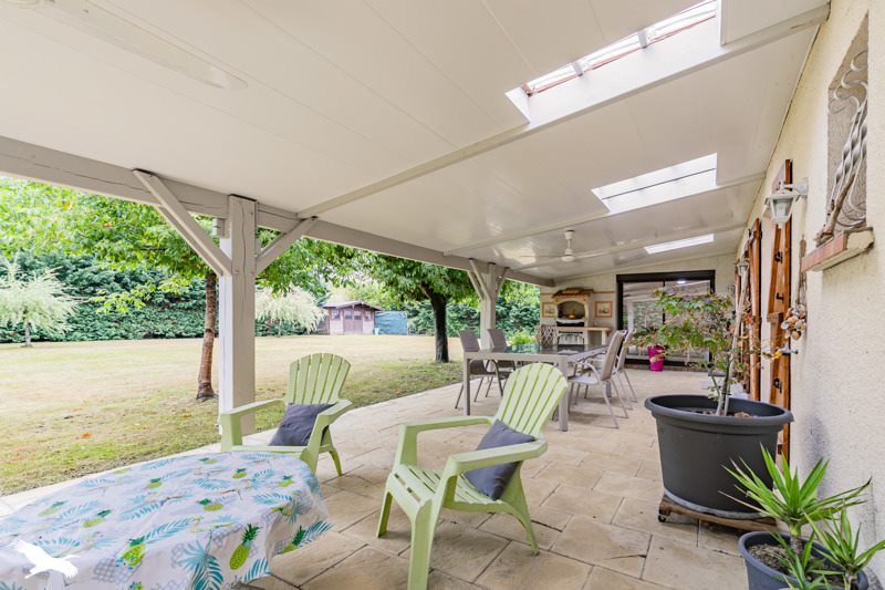 Vente Maison LA SAUVE - 8 pièces -159 m² - (33670)