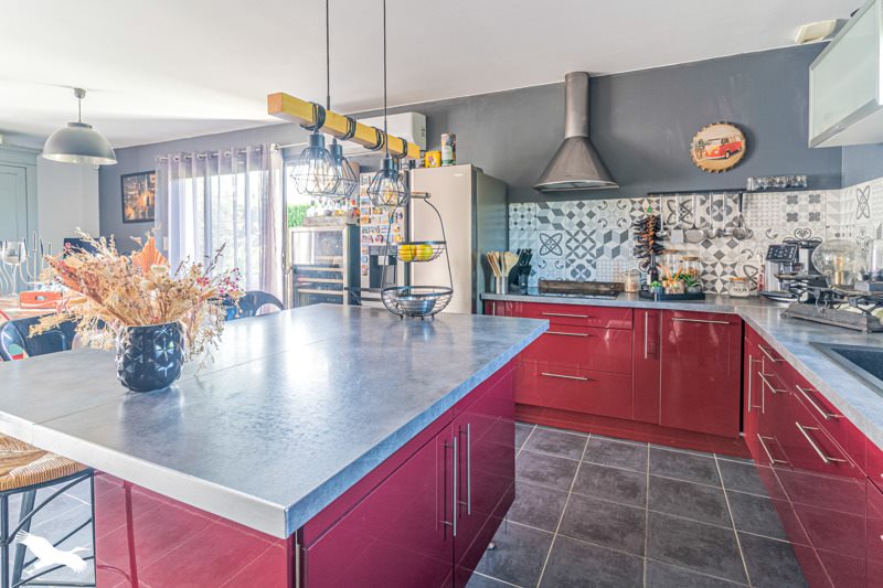 Vente Maison La Sauve - 5 pièces -99 m² - (33670)