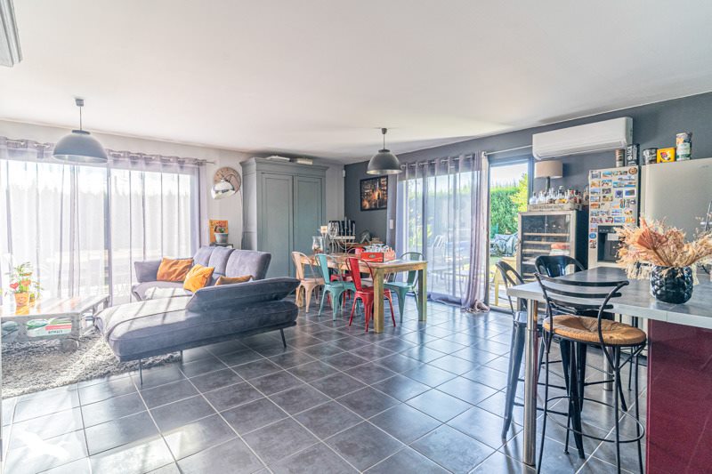 Vente Maison La Sauve - 5 pièces -99 m² - (33670)