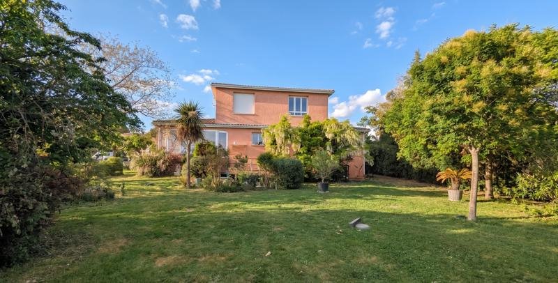 Vente Maison GIROUSSENS - 8 pièces -160 m² - (81500)