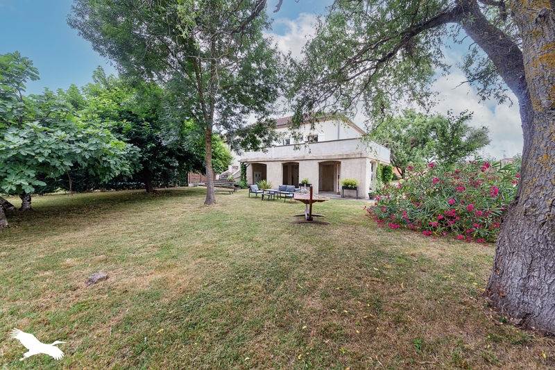 Vente Maison ST GAUZENS - 8 pièces -235 m² - (81390)