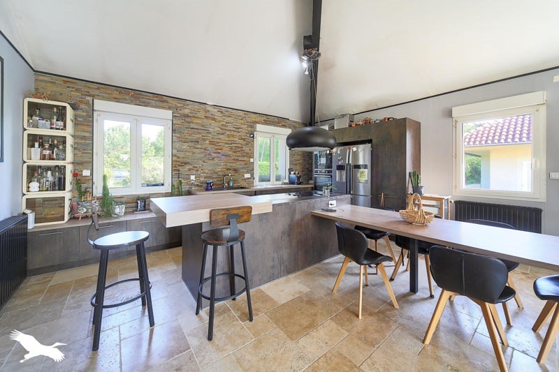 Vente Maison LAVAUR - 7 pièces -220 m² - (81500)