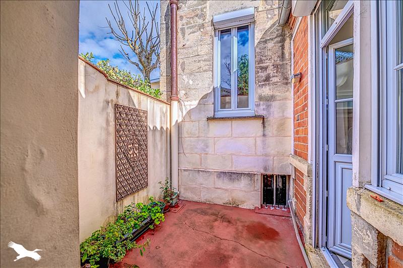 Vente Maison BORDEAUX - 7 pièces -161 m² - (33000)