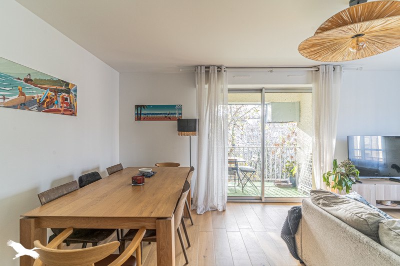 Vente Appartement BORDEAUX - 4 pièces -81 m² - (33000)