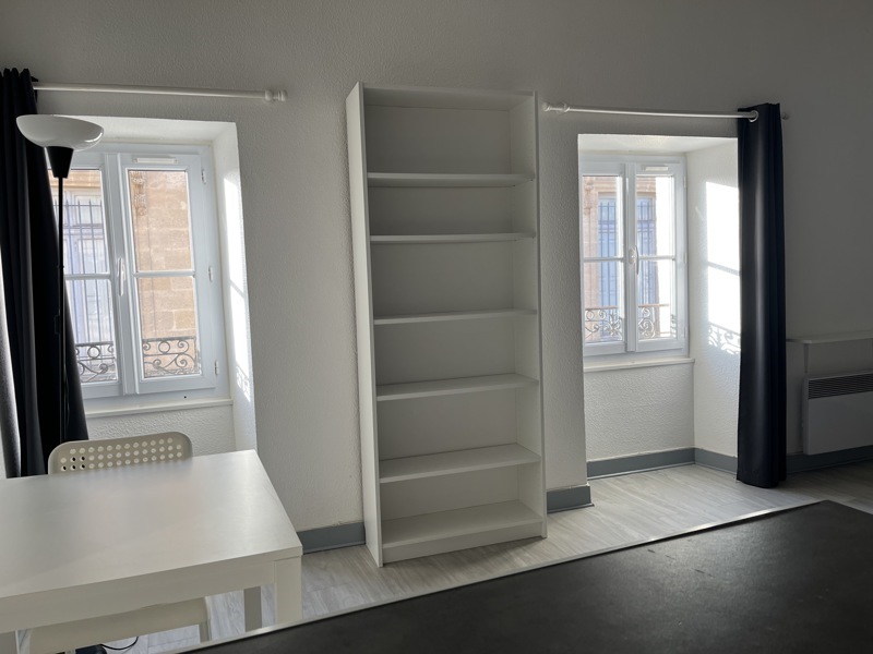 Vente Appartement BORDEAUX - 2 pièces -37 m² - (33000)