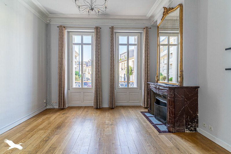 Vente Maison BORDEAUX - 5 pièces -159 m² - (33000)