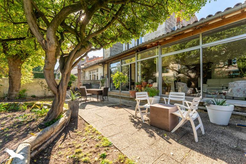 Vente Maison BORDEAUX - 6 pièces -170 m² - (33000)