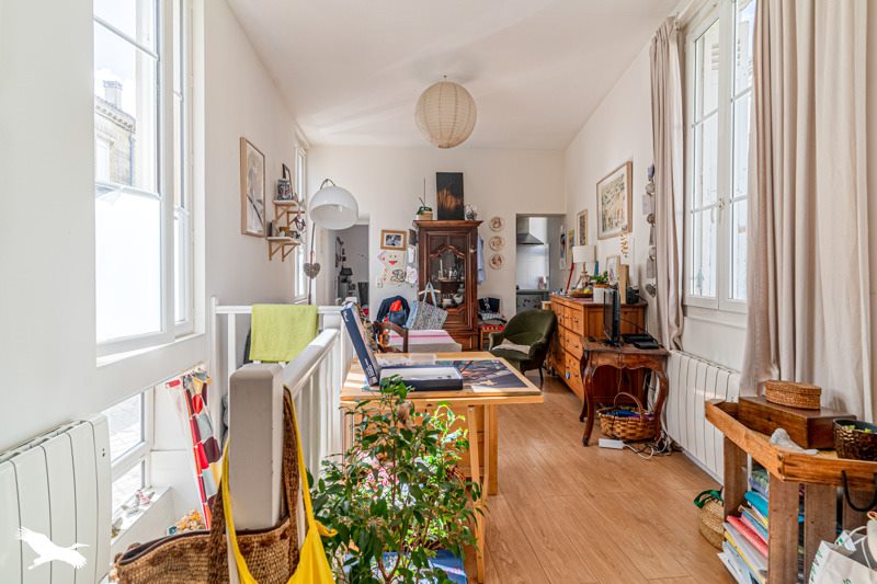 Vente Appartement BORDEAUX - 3 pièces -53 m² - (33000)