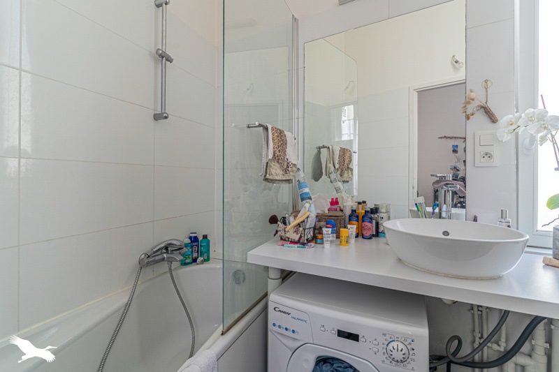 Vente Appartement BORDEAUX - 3 pièces -53 m² - (33000)