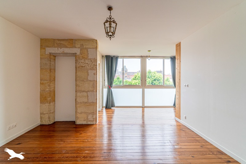 Vente Appartement BORDEAUX - 2 pièces -50 m² - (33000)