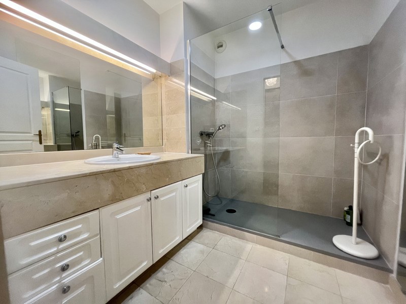 Vente Appartement BORDEAUX - 4 pièces -145 m² - (33000)