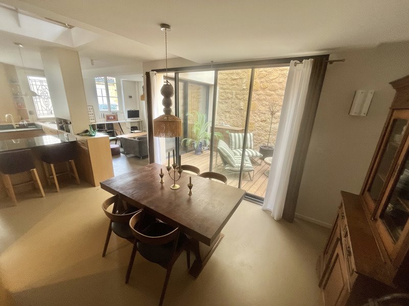 Maison 6 pièces 110 m² · à Bordeaux · 110 m² · 670 000 €