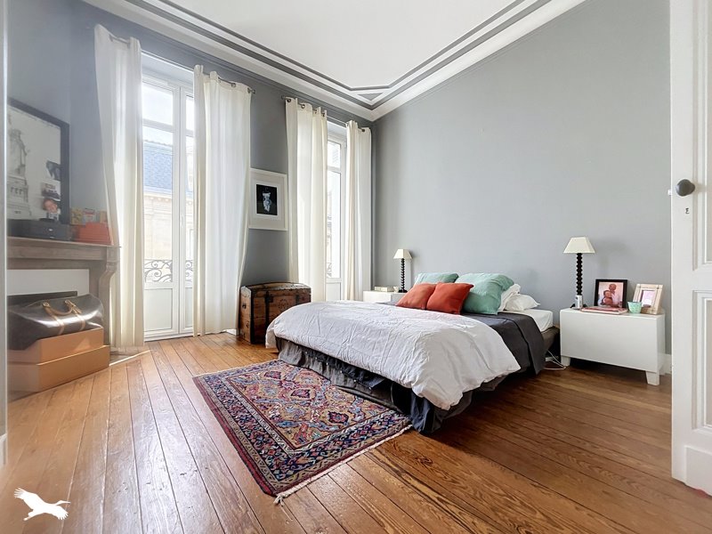 Vente Maison Bordeaux - 5 pièces -220 m² - (33000)