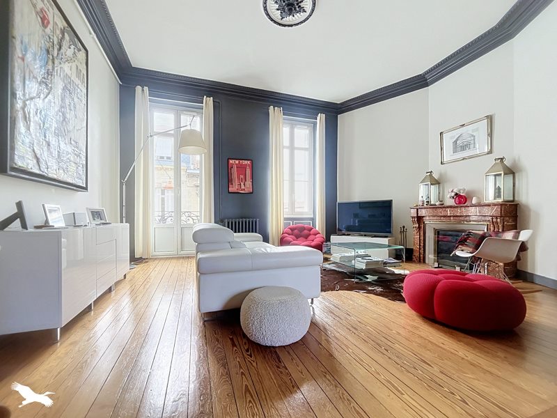 Vente Maison Bordeaux - 5 pièces -220 m² - (33000)