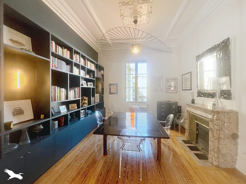 Vente Maison BORDEAUX - 5 pièces -220 m² - (33000)