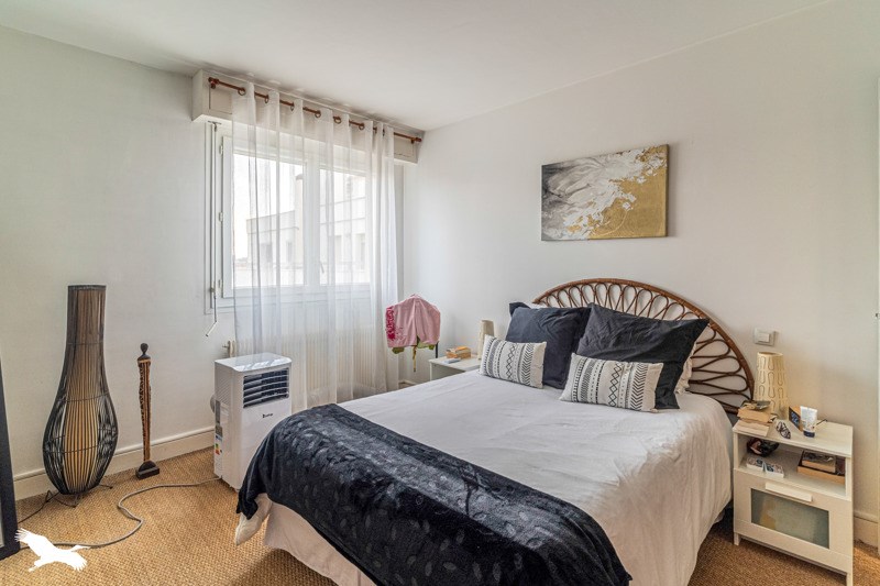 Vente Appartement BORDEAUX - 3 pièces -93 m² - (33000)