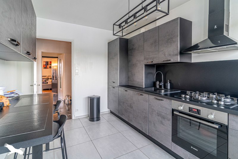Vente Appartement BORDEAUX - 3 pièces -93 m² - (33000)