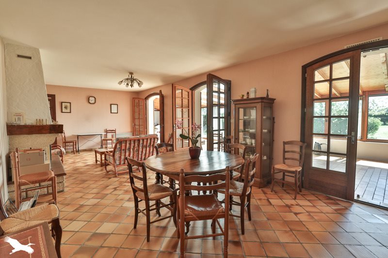 Vente Maison GENSAC LA PALLUE - 4 pièces -105 m² - (16130)