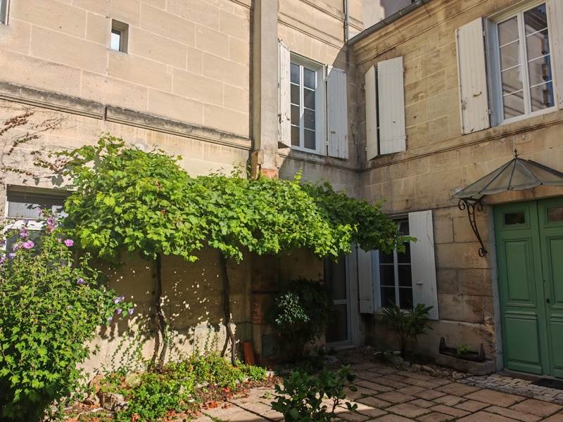 Vente Immeuble COGNAC - -  182 m² - (16100)