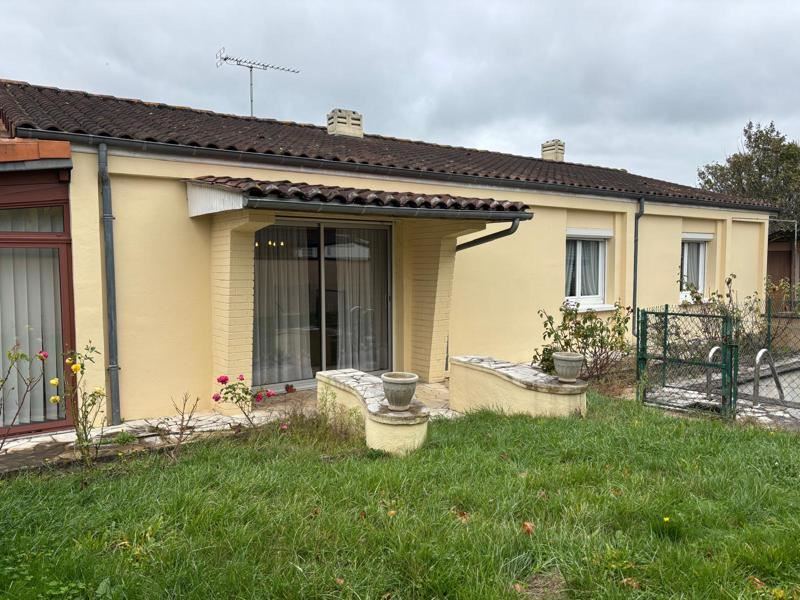 Vente Maison CHATEAUBERNARD - 4 pièces -90 m² - (16100)