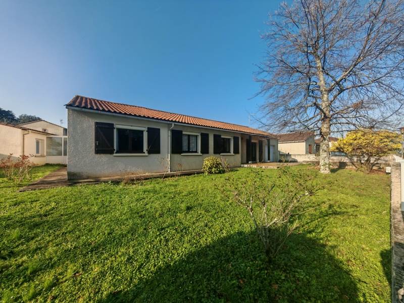 Vente Maison COGNAC - 7 pièces -184 m² - (16100)
